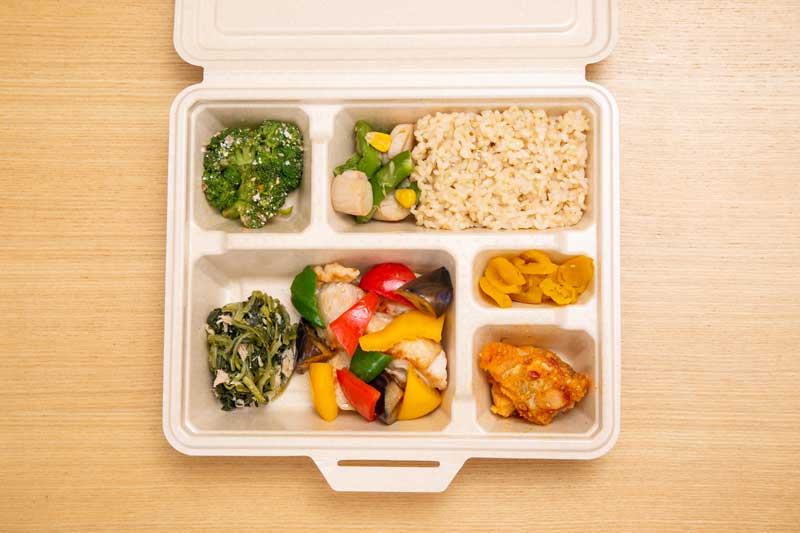 彩り野菜と鶏肉の味噌煮